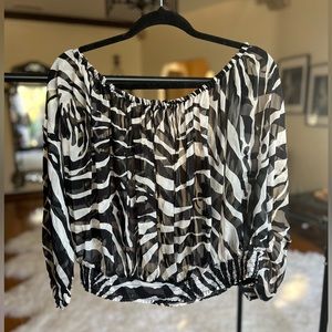 Dolce & Gabanna Off The Shoulder Top